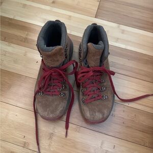 Danner Women's Mountain 600 Boots